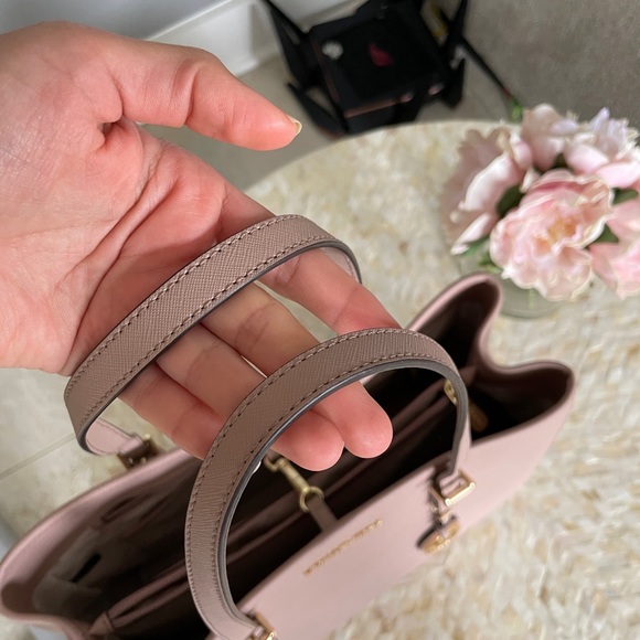 🌷SOLD - Picture 10 of 13